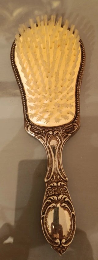 Juego de tocador antiguo