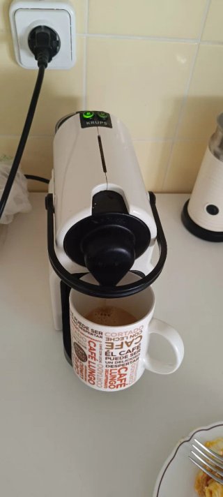 Cafetera Nespresso Krups Inissia Blanca
