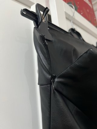Vestito tubino ecopelle nero Zara
