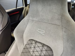 Volkswagen Golf Variant R-Line 2.0 TDI 150 CV DSG
