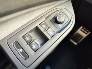 Volkswagen Golf Variant R-Line 2.0 TDI 150 CV DSG