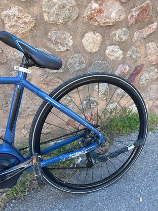 Bicicleta Eléctrica Azul marca Bosh