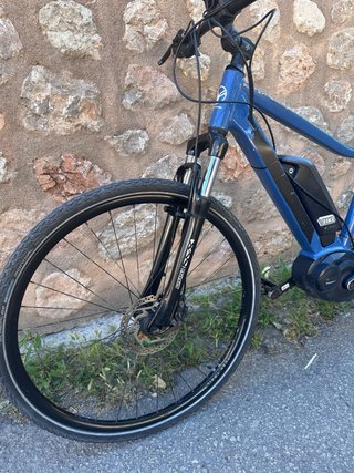 Bicicleta Eléctrica Azul marca Bosh