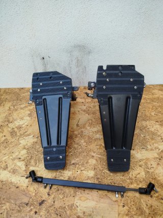 Pedal Bombo Doble para Batería