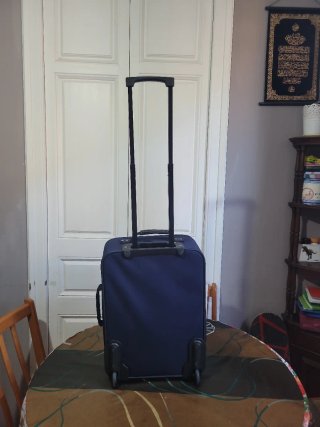 Maleta American Tourister azul para cabina d avion