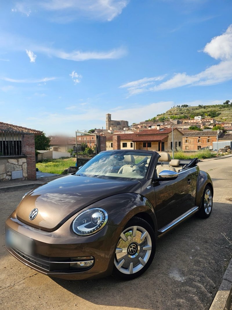 Volkswagen Beetle cabrio Edicion 70’s - foto 1