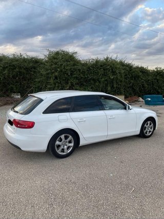 Audi A4 avant 2011