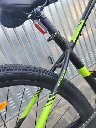 E-Bike UEEL Rockblazer MTB