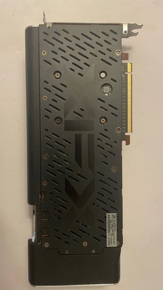 LEER XFX RX 5700 XT THICC III Ultra