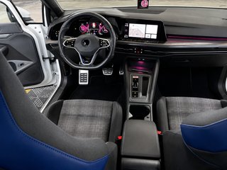 Volkswagen Golf 8 GTE 2022 245CV