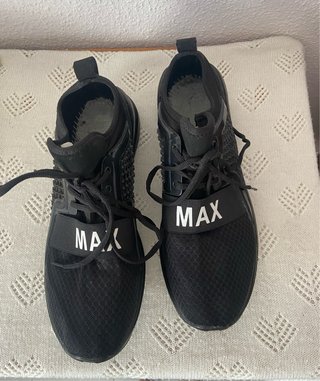 Zapatillas deportivas hombre nuevas