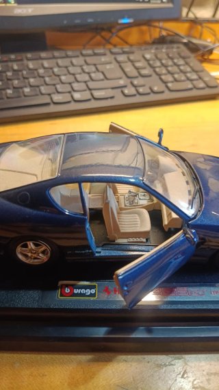 Ferrari 456 GT 1992 Burago 1:24