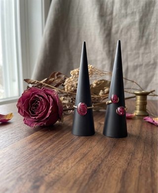 Joyas personalizadas con flores secas