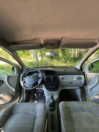 Renault Scenic 2003