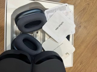 AirPods Max Space Gray