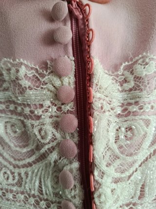 Vestido corto fiesta rosa encaje