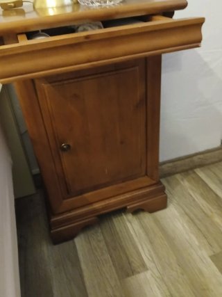 2 Mesitas de Noche Madera