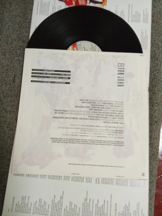LP Elton John - Reg Strikes Back