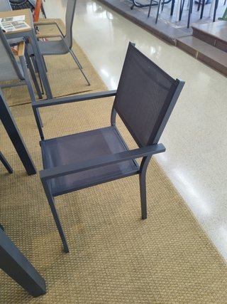 Conjunto de jardín: mesa extensible + 4 sillones