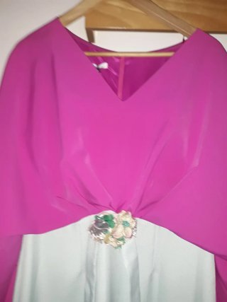 Vestido fiesta fucsia y verde talla 44