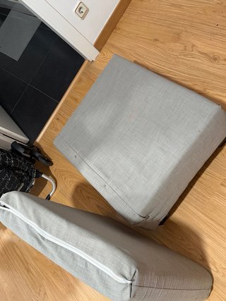 Pouf divano grigio