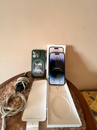 iPhone 14 Pro Negro + Accesorios