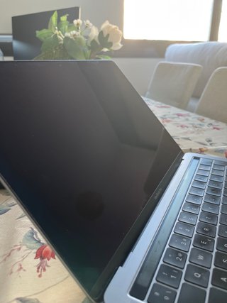 MacBook Pro 13”- 2017 plateado