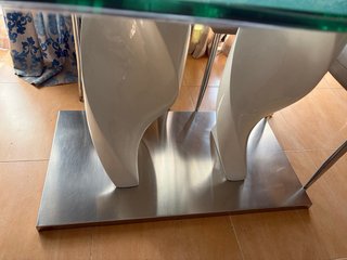 Mesa de comedor cristal y metal