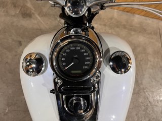 Harley Davidson Dyna Super Glide Custom