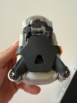 DJI Mini 3 Pro + Mando DJI RC + 3 Baterías