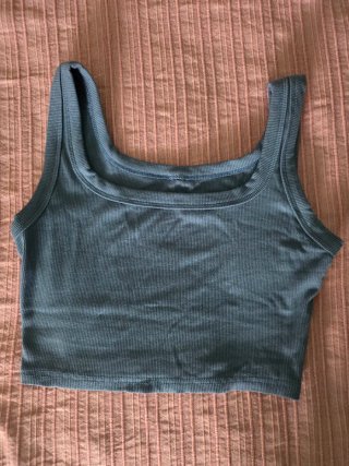 Conjunto 4 Crop Tops Talla S