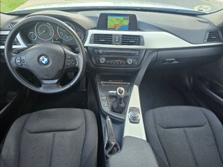 BMW Serie 3 318d Touring