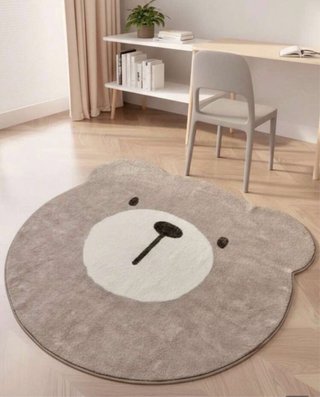 Alfombra infantil osito beige y blanco. NUEVA