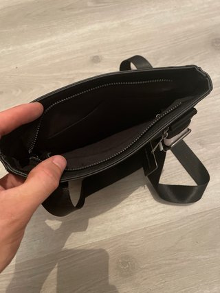 Bolso bandolera Lacoste negro