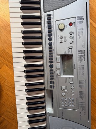 Piano Yamaha PSR-450