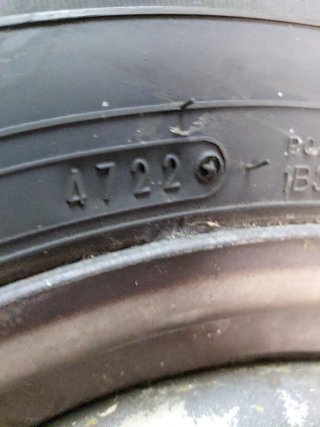 Neumáticos Falken 225/70R15c