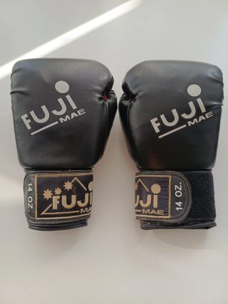 Kit Boxeo: Guantes, Vendas y Espinilleras