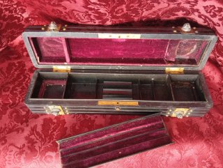 Antigua Caja para plumas escritorio