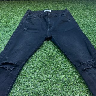 Pantalón Bershka Super Skinny Roto Negro
