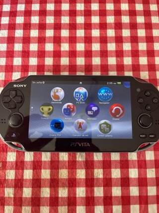 Psvita OLED 3G + tarjeta de 8GB memoria + 3 juegos