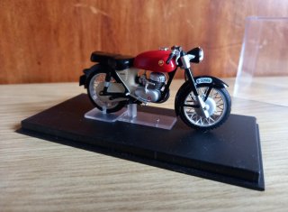 Montesa Impala miniatura 1962. Escala 1/24.