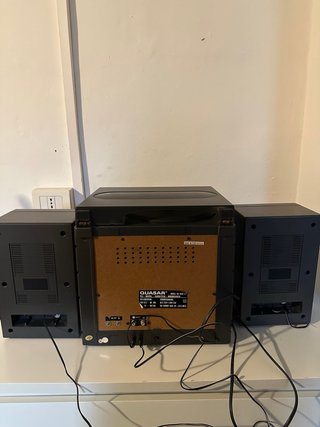 Stereo Quasar con Giradischi e Doppio Cassette