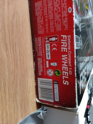 Scalextric Compact Fire Wheels