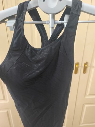 Bañador deportivo negro