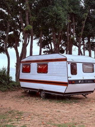 Caravana Vintage <750kg marca caravansa 4200LT