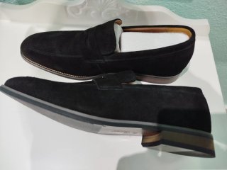 Zapatos de ante negro elegantes talla 45