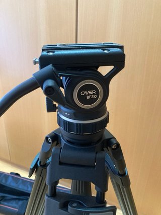 Trípode Cayer BF310
