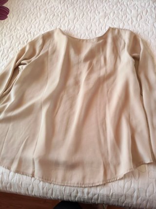 Blusa mujer manga larga beige