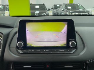 Nissan Qashqai Acenta 1.3 DIG-T 140CV MHEV