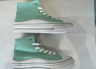 Tênis Rosa, verde ou azul. Todos novos tamanho 40